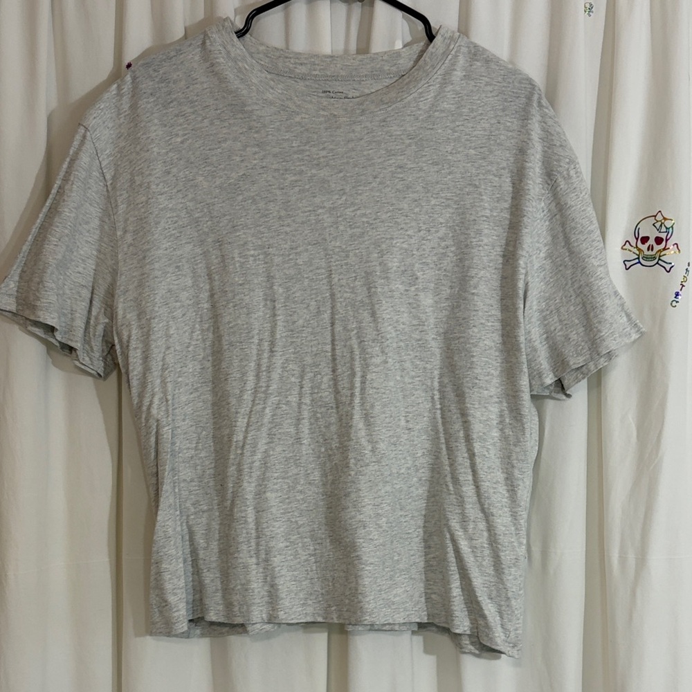 Abercrombie & Fitch Women’s Grey Crewneck Short Sleeve Top